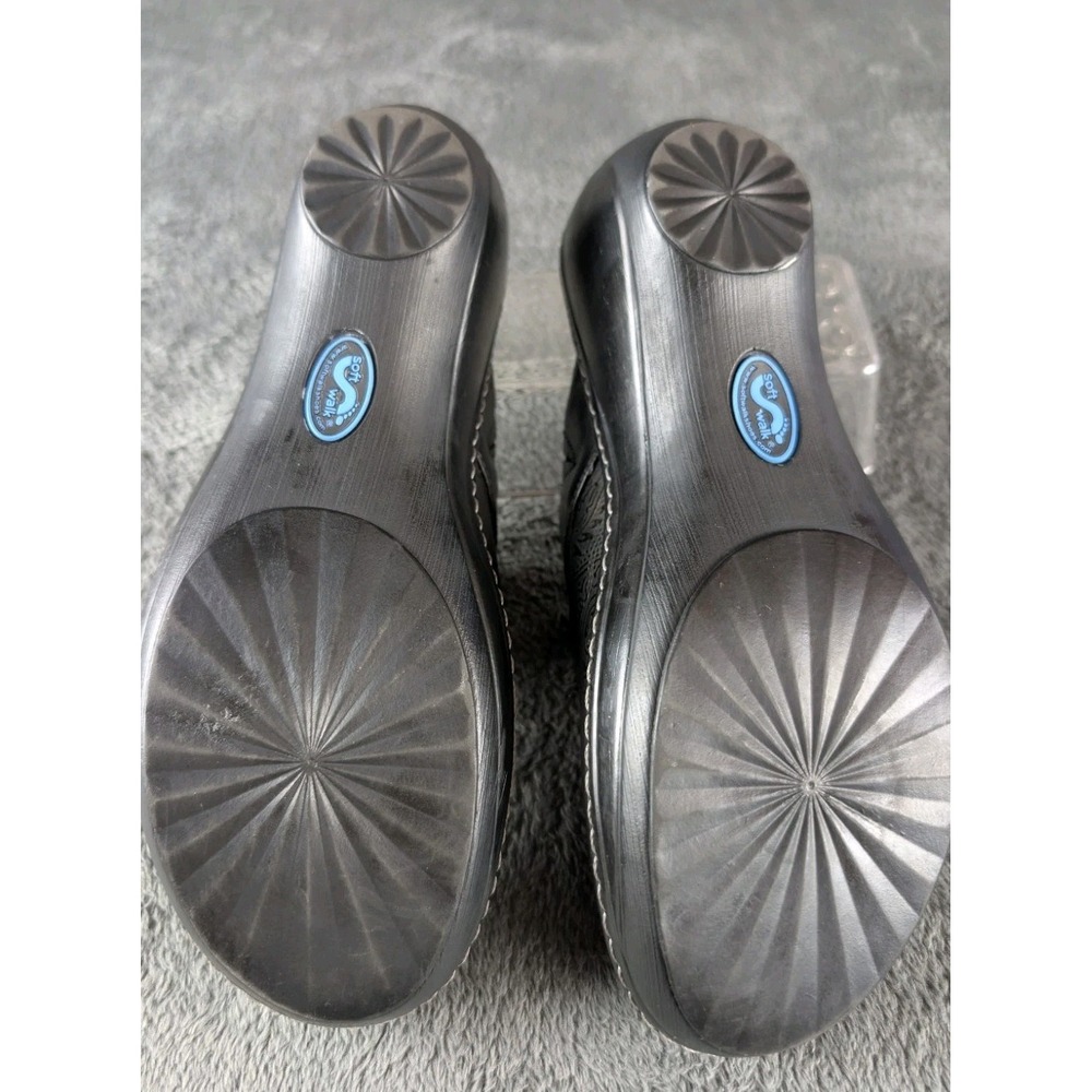 SoftWalk Black Leather Paisley Embossed Clogs Mules Slip On Comfort Shoes EUC‎ - Picture 5 of 8